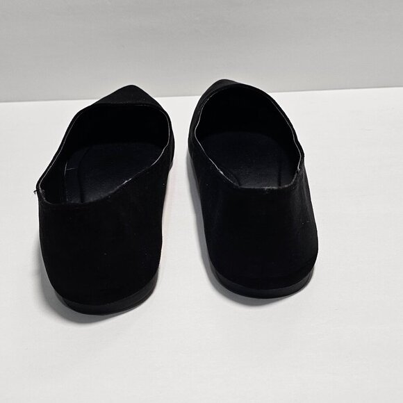 Charlotte Russe Black Pointy Flats - Picture 4 of 8